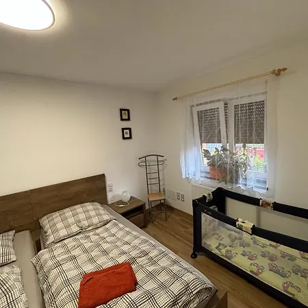 Pod Kostelem Apartment